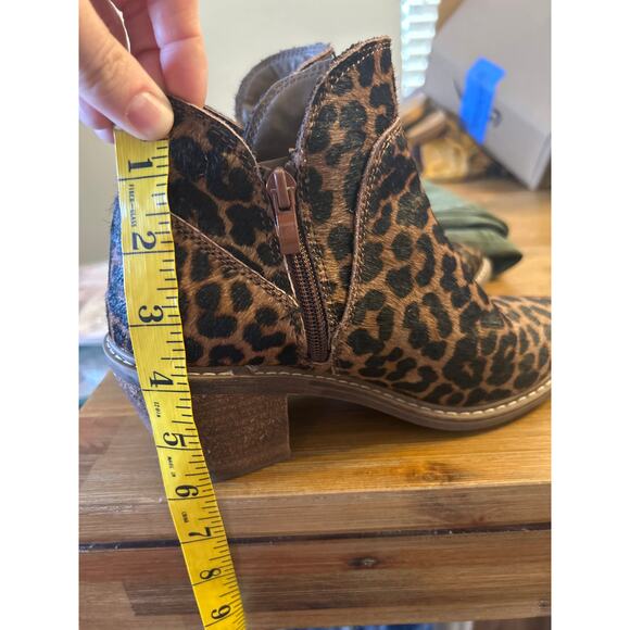 Roxy Leopard Fur Cassidy Booties - Picture 10 of 10